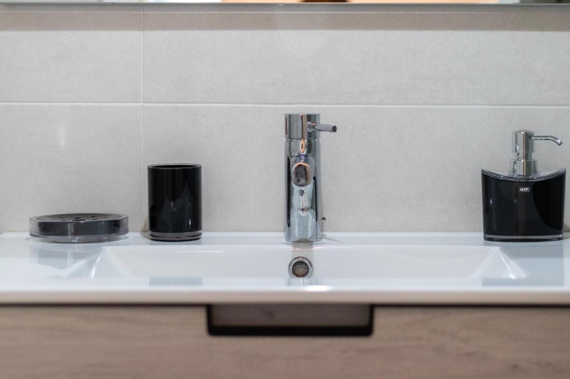 Xirimiri Apartment By People Rentals Bilbao Esterno foto