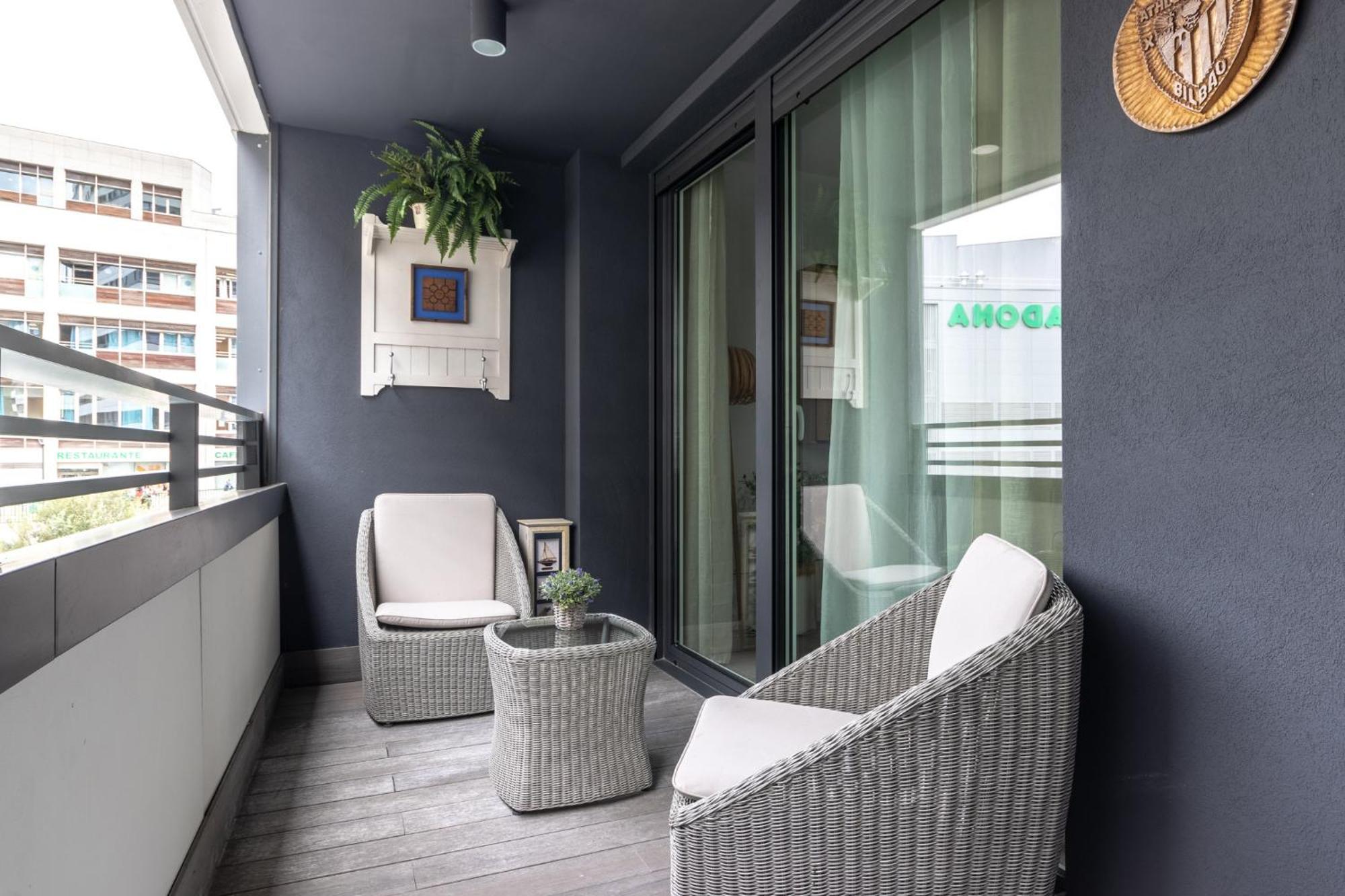 Xirimiri Apartment By People Rentals Bilbao Esterno foto
